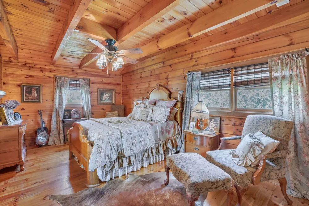 7997 Shoals Branch Rd Primm Springs, TN 38476