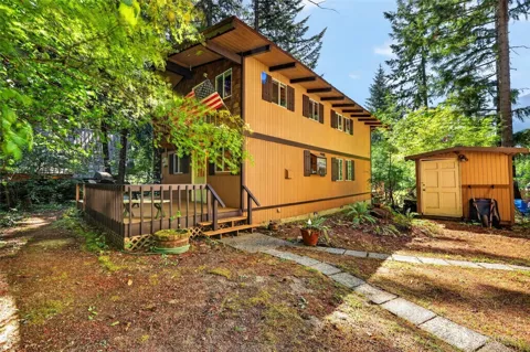 101 Cascade Drive