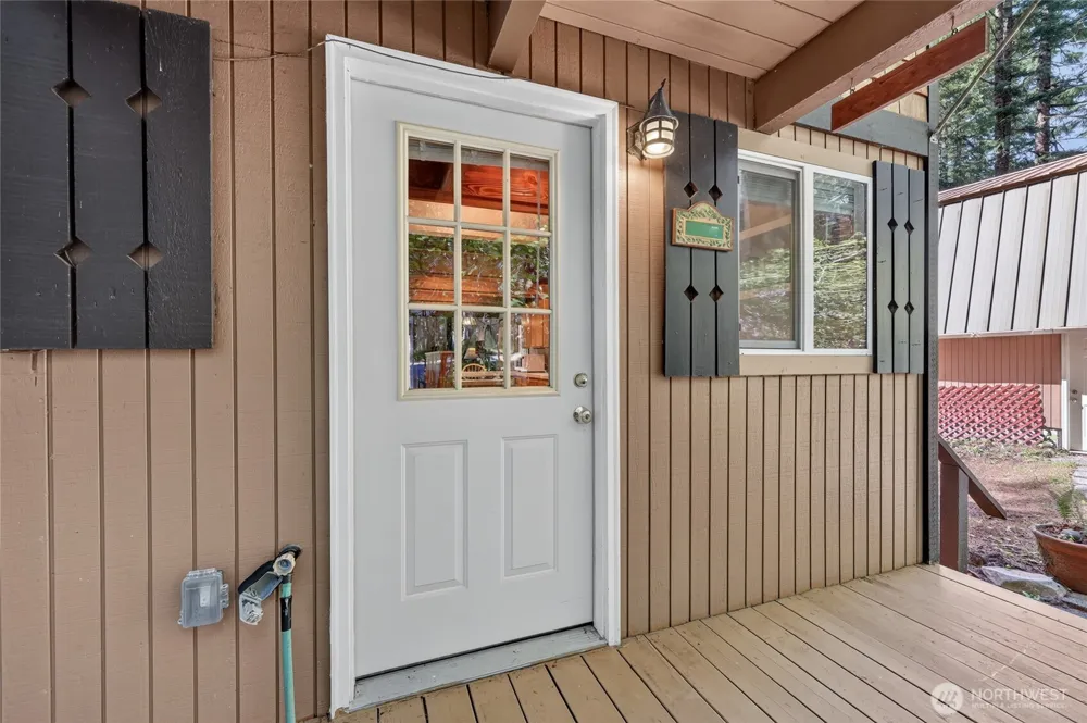101 Cascade Drive Packwood, WA 98361