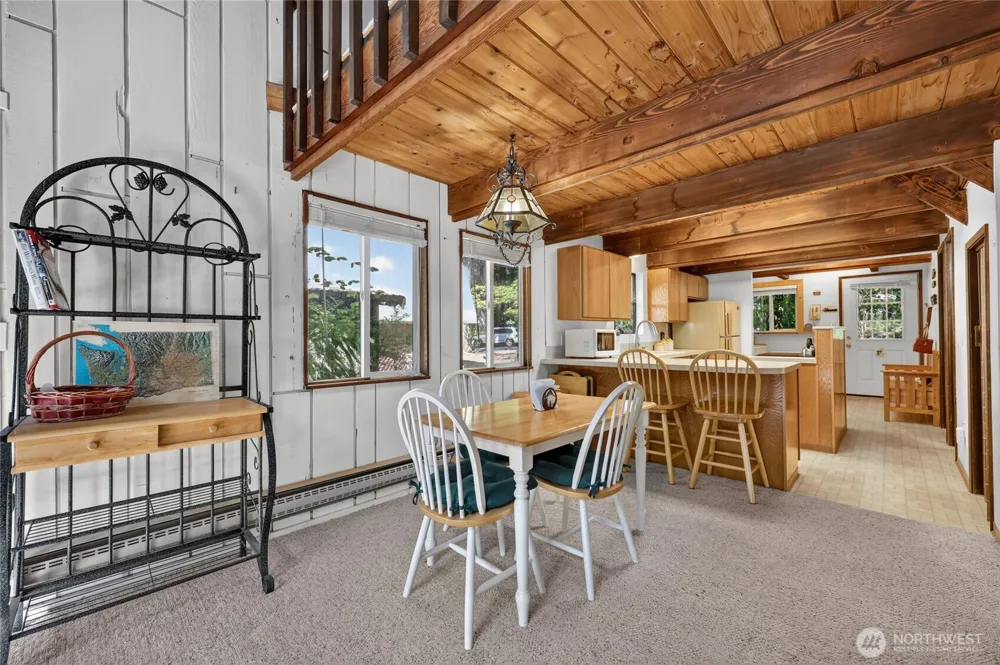 101 Cascade Drive Packwood, WA 98361