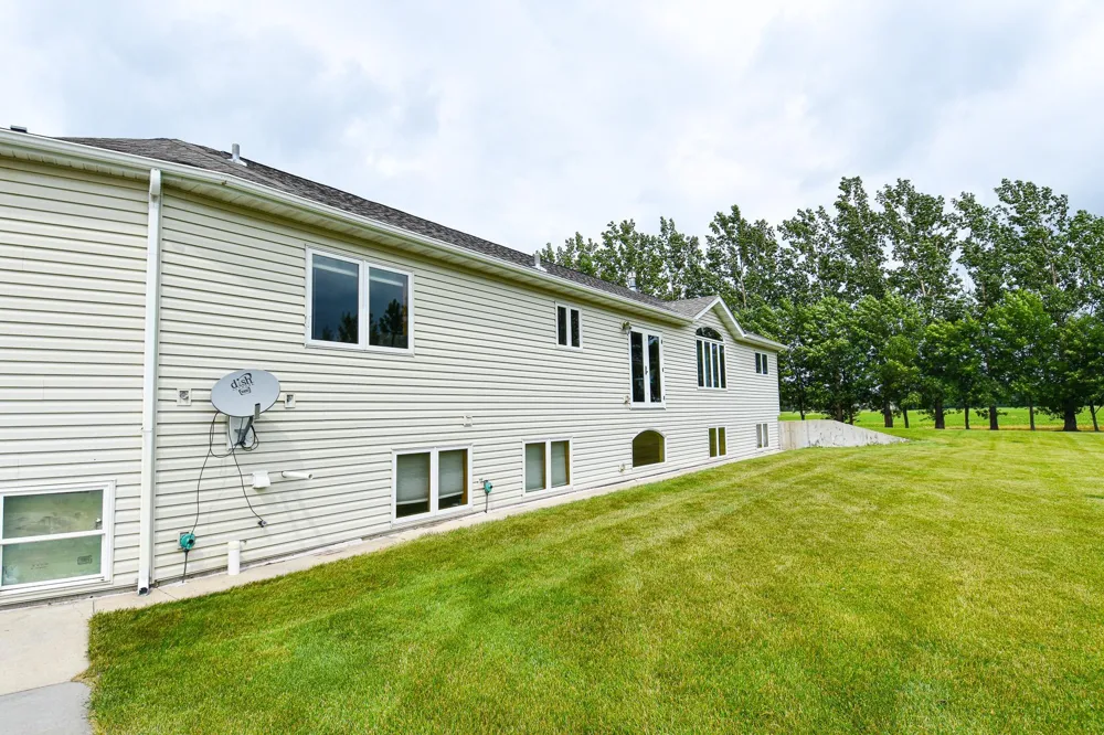 13977 330th Street NW Newfolden, MN 56738