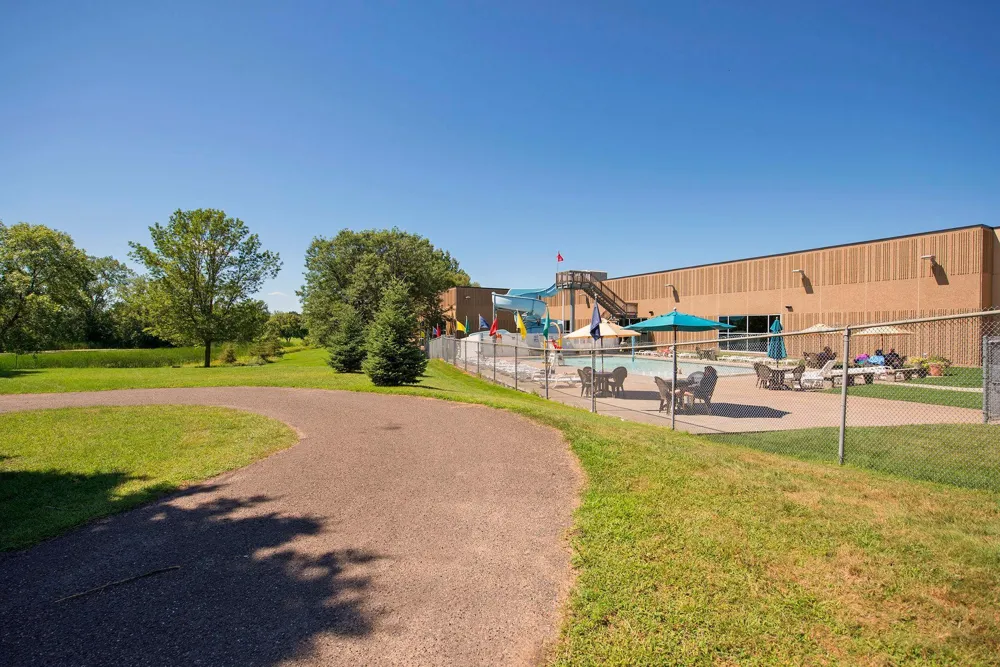 1799 1/2 County Road E E #30 White Bear Lake, MN 55110