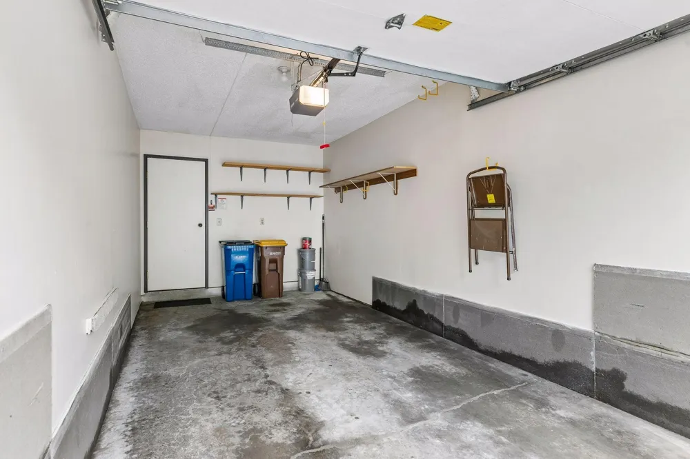 1799 1/2 County Road E E #30 White Bear Lake, MN 55110