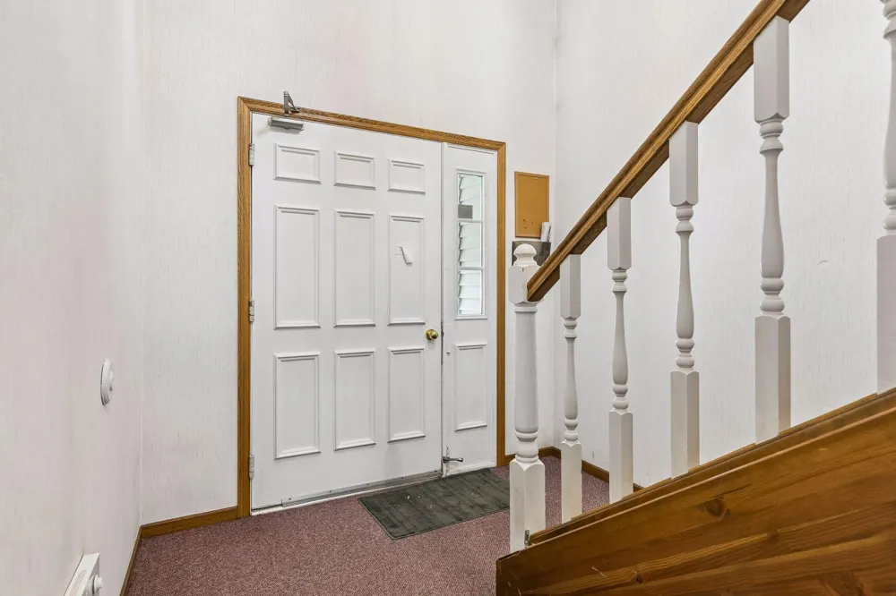 1799 1/2 County Road E E #30 White Bear Lake, MN 55110