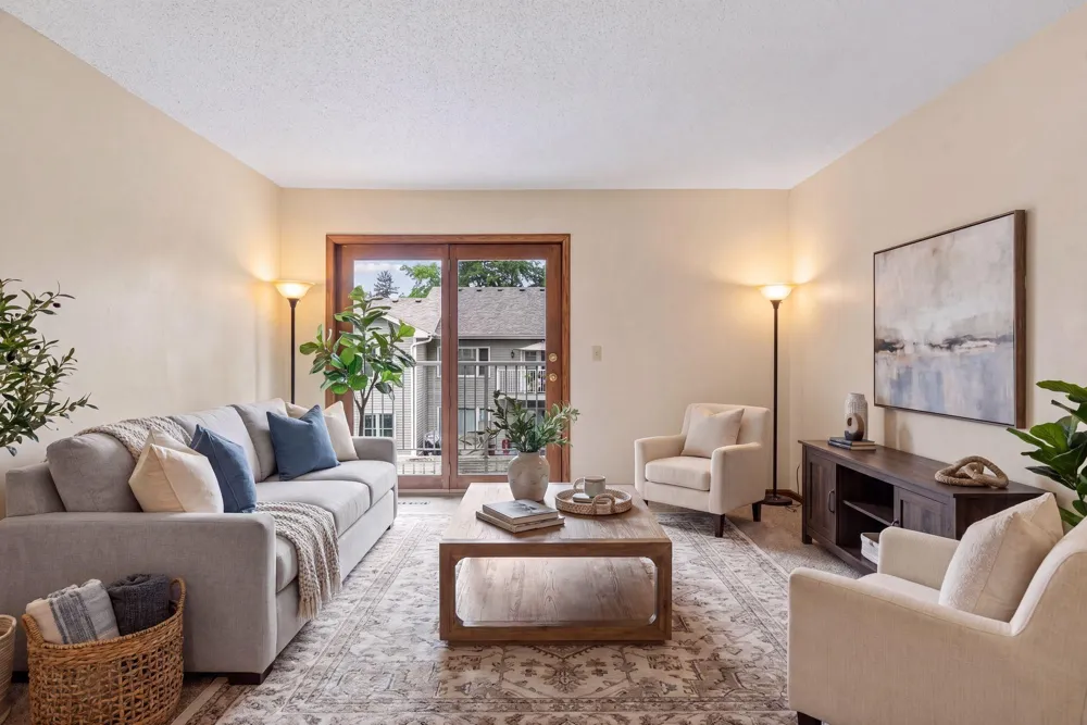 1799 1/2 County Road E E #30 White Bear Lake, MN 55110