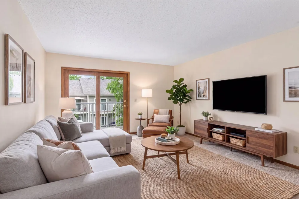 1799 1/2 County Road E E #30 White Bear Lake, MN 55110