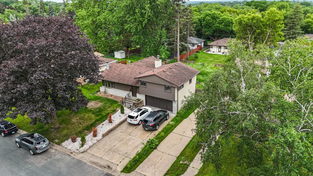 4246 Royce Street NE Columbia Heights, MN 55421