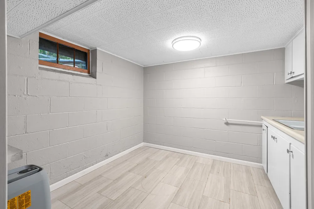 4246 Royce Street NE Columbia Heights, MN 55421