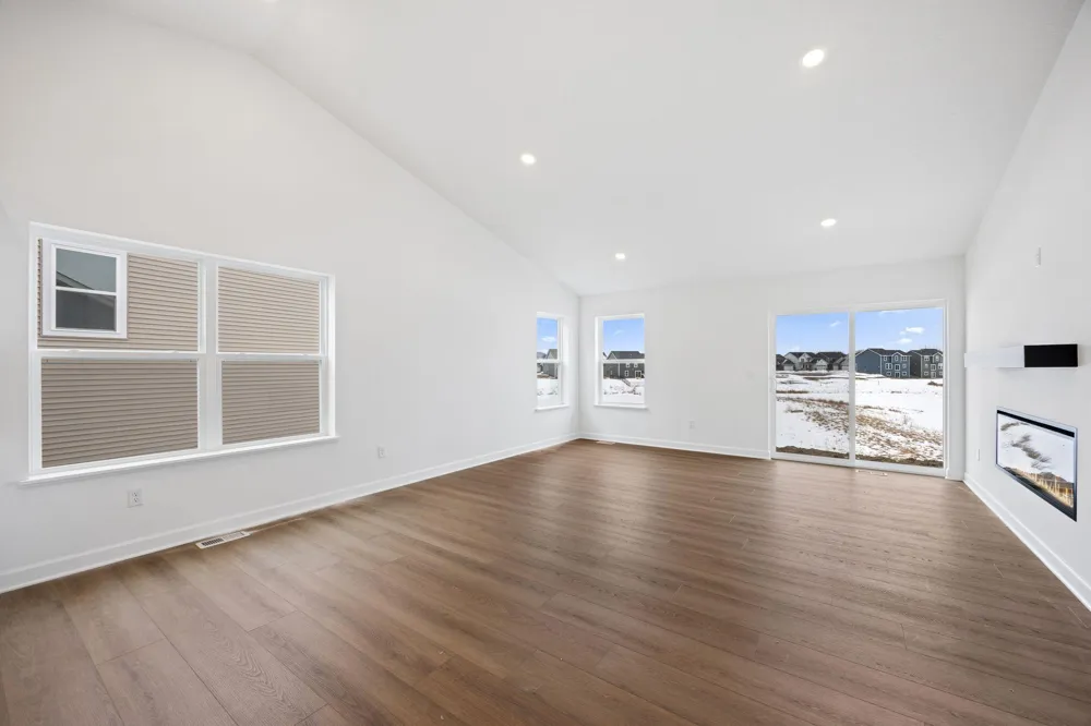 7449 Lotus Lane Lino Lakes, MN 55038