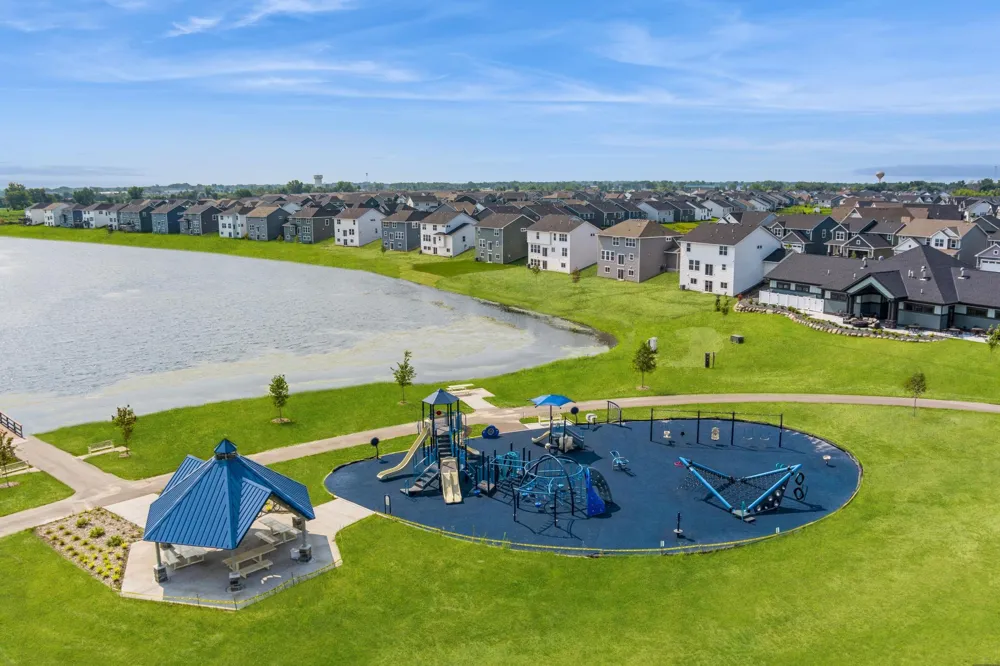 7449 Lotus Lane Lino Lakes, MN 55038
