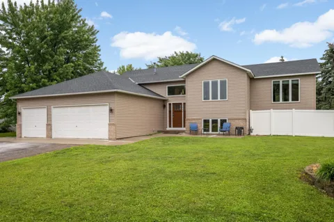 17550 Foxboro Lane