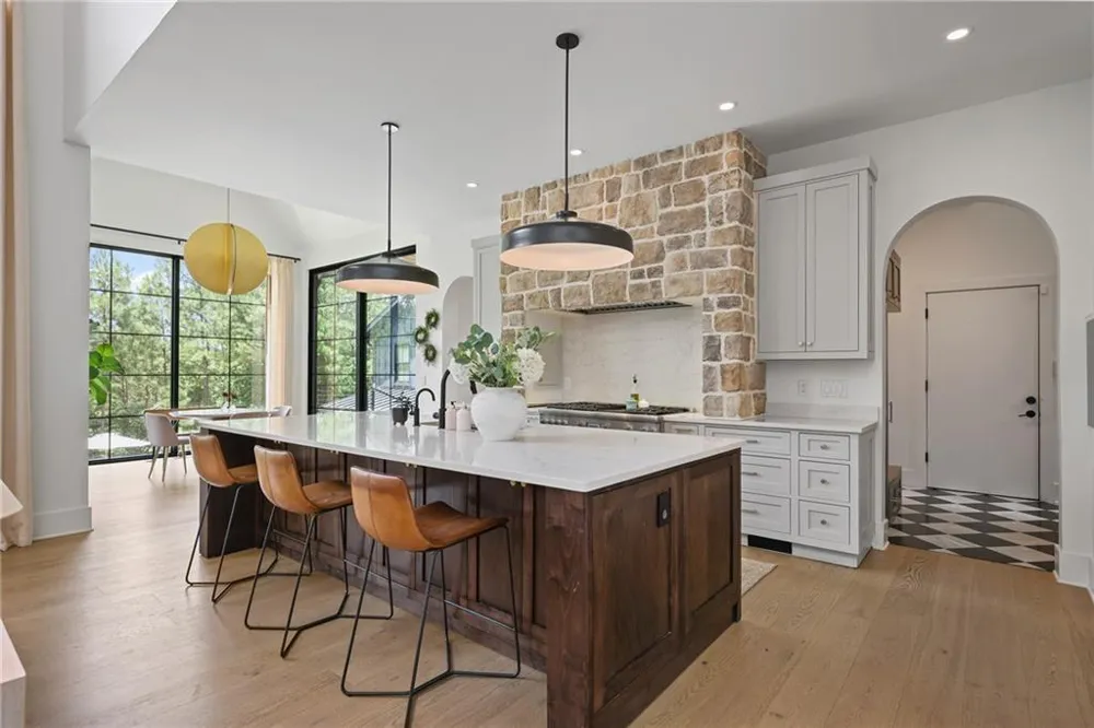 277 Mountain View Ridge NW Marietta, GA 30064