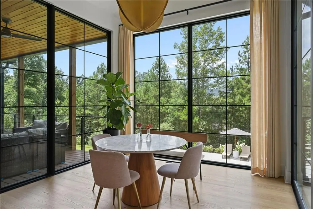 277 Mountain View Ridge NW Marietta, GA 30064
