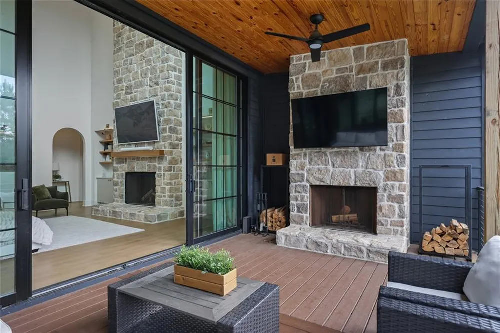 277 Mountain View Ridge NW Marietta, GA 30064