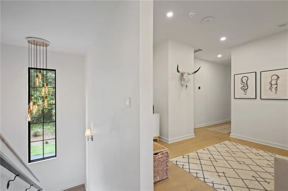 277 Mountain View Ridge NW Marietta, GA 30064