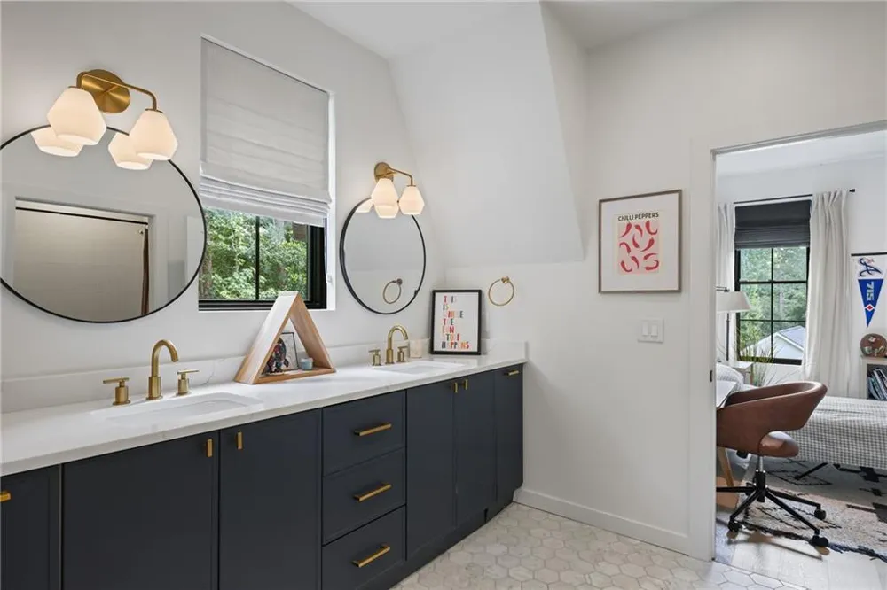 277 Mountain View Ridge NW Marietta, GA 30064