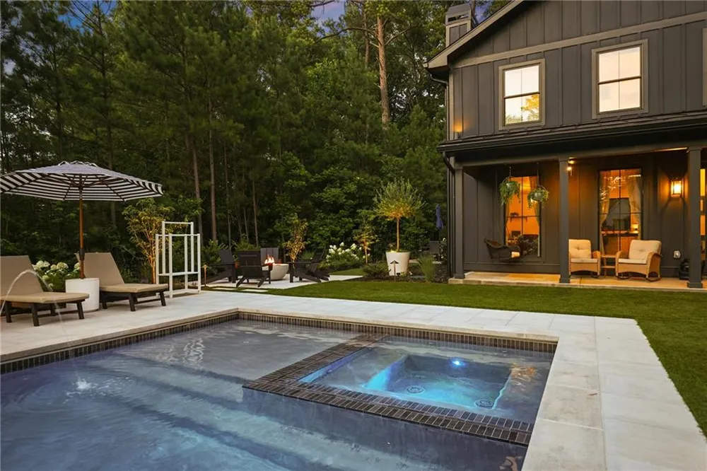 277 Mountain View Ridge NW Marietta, GA 30064