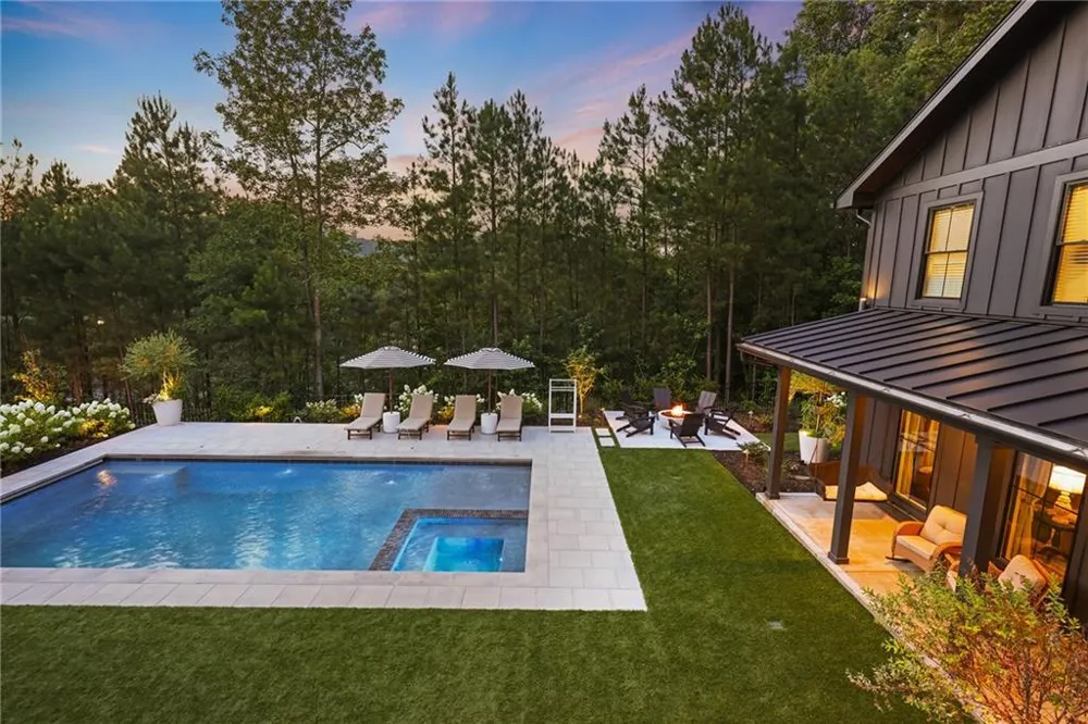 277 Mountain View Ridge NW Marietta, GA 30064