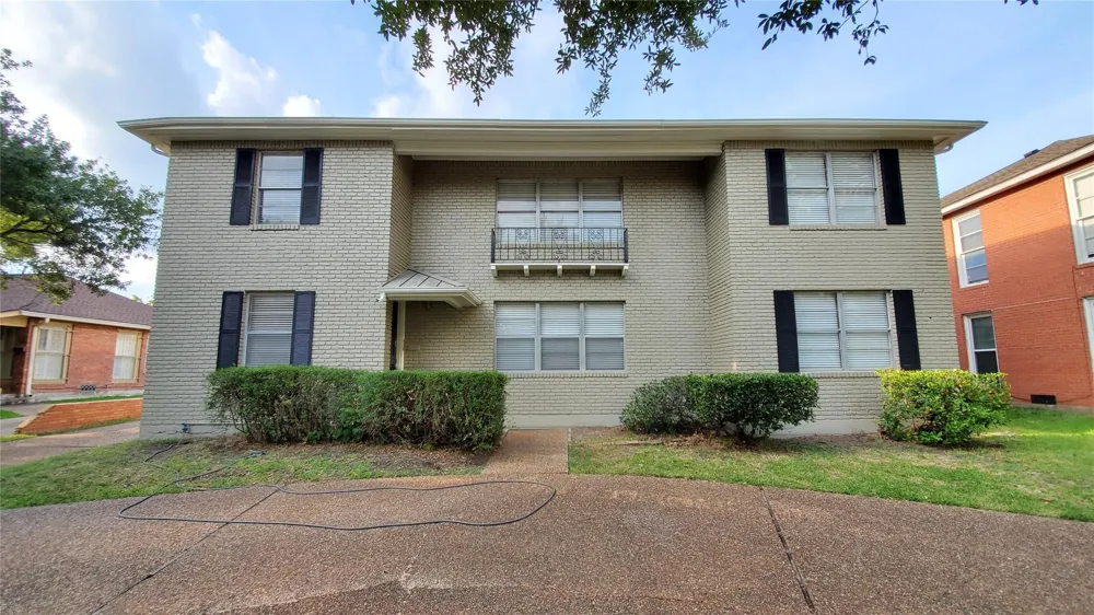 2018 Mcclendon Street Houston, TX 77030