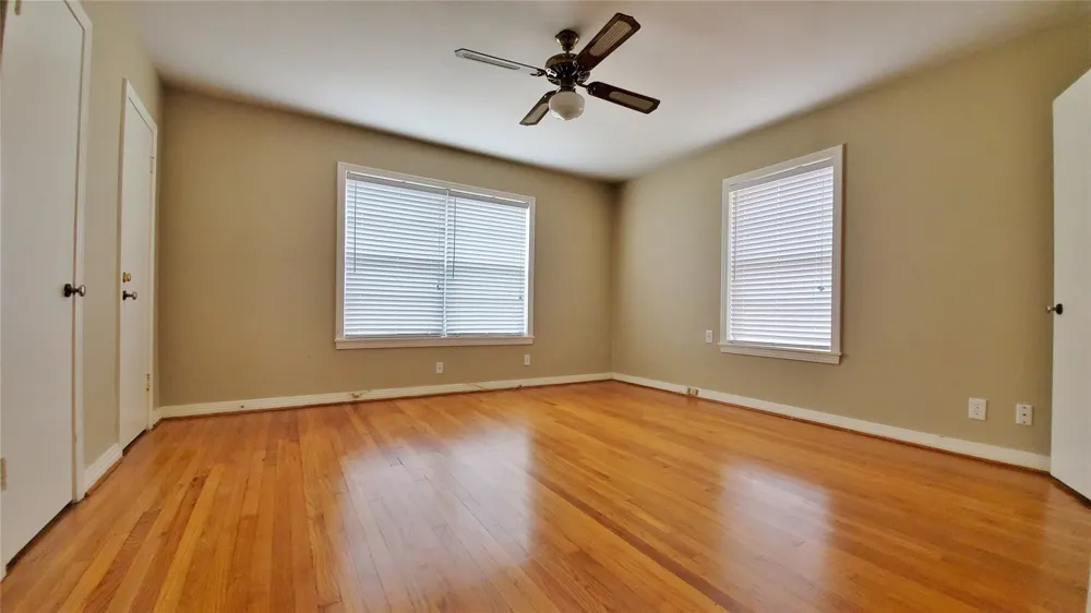 2018 Mcclendon Street Houston, TX 77030