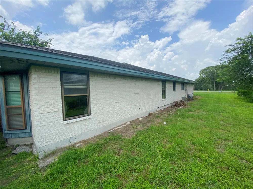 339 Princess Drive Corpus Christi, TX 78410