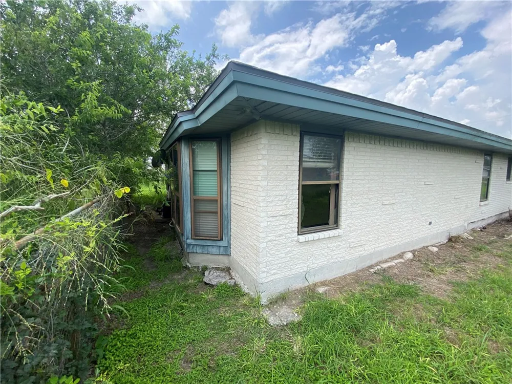 339 Princess Drive Corpus Christi, TX 78410