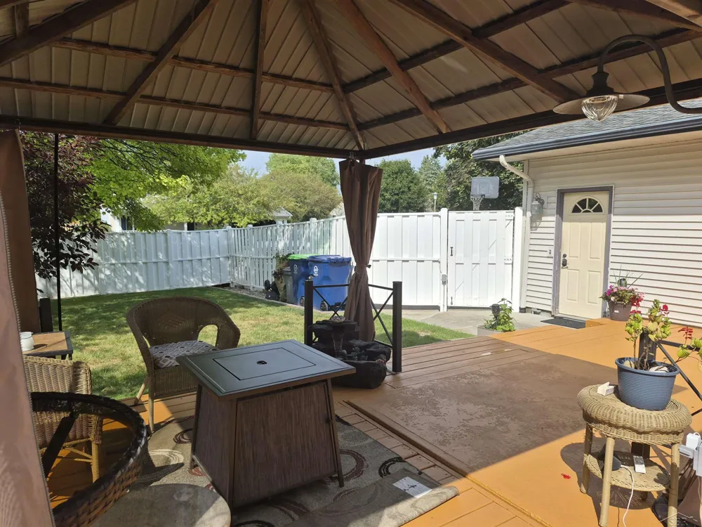 831 Mayflower Drive Saginaw Charter Township, MI 48638