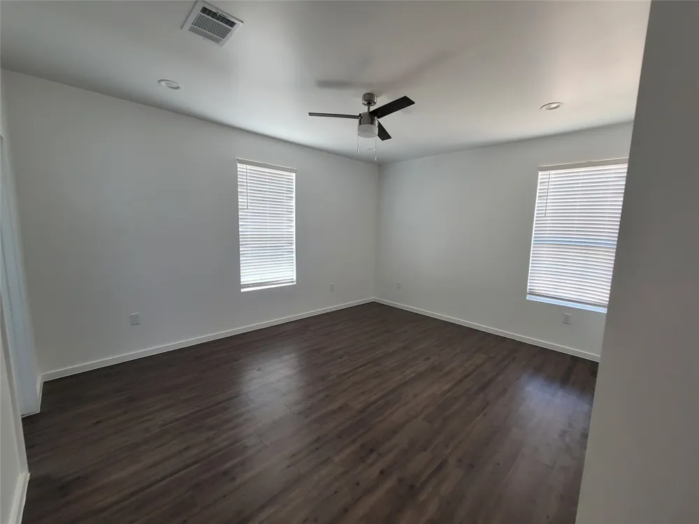 577 County Road 422 A Road Stockdale, TX 78160