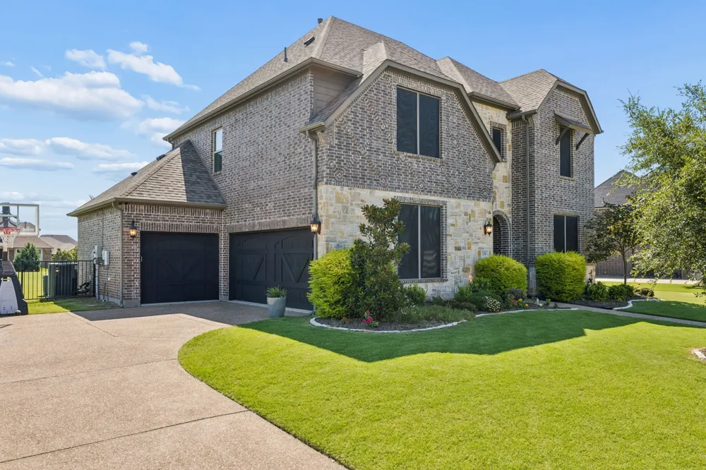 1116 Macgregor Lane Gunter, TX 75058