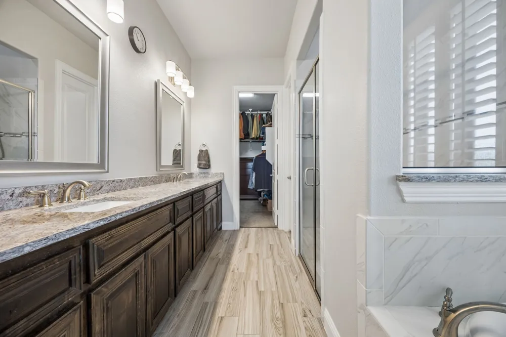 1116 Macgregor Lane Gunter, TX 75058