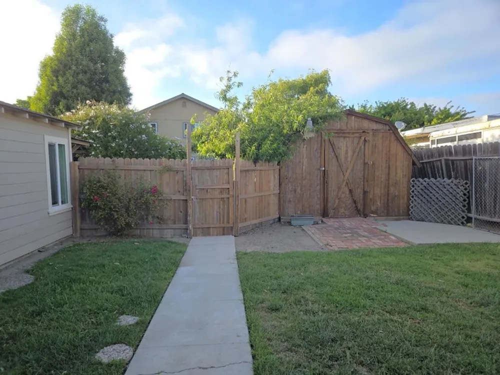612 Central Avenue Salinas, CA 93901