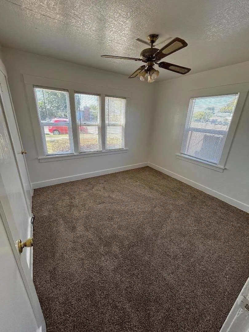 612 Central Avenue Salinas, CA 93901
