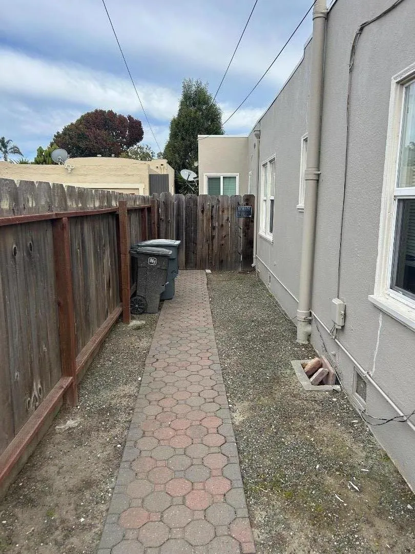 612 Central Avenue Salinas, CA 93901