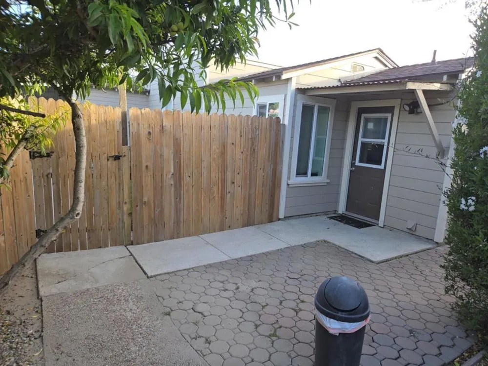 612 Central Avenue Salinas, CA 93901