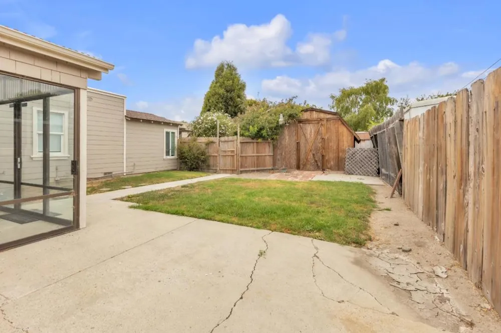612 Central Avenue Salinas, CA 93901