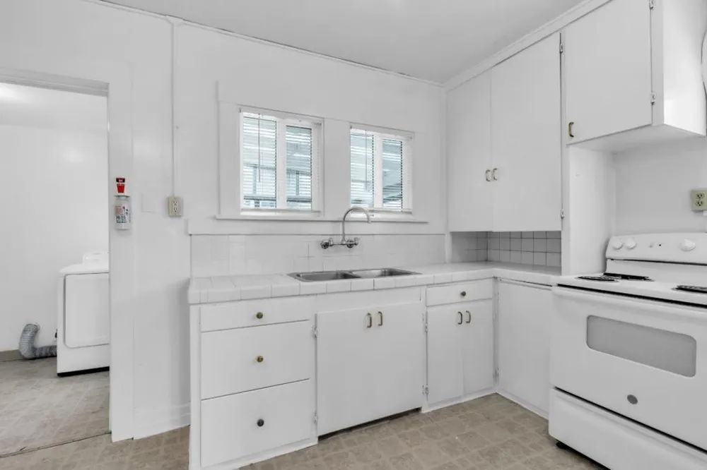 612 Central Avenue Salinas, CA 93901