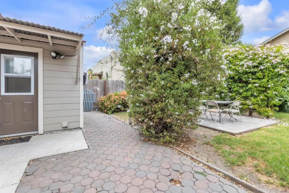 612 Central Avenue Salinas, CA 93901