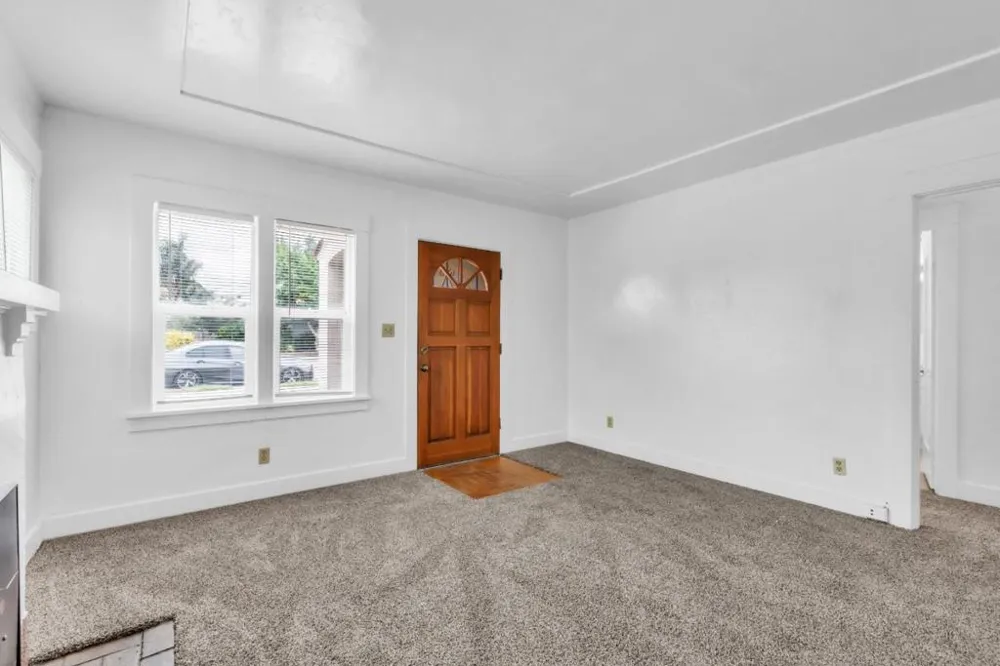 612 Central Avenue Salinas, CA 93901