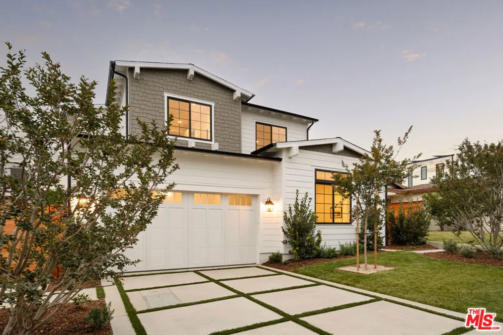 1827 9th Street Manhattan Beach, CA 90266