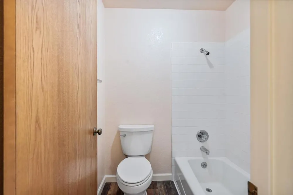 729 Helen Drive Hollister, CA 95023