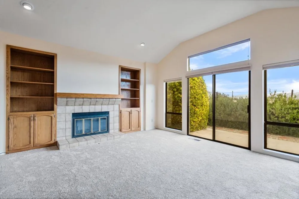 729 Helen Drive Hollister, CA 95023