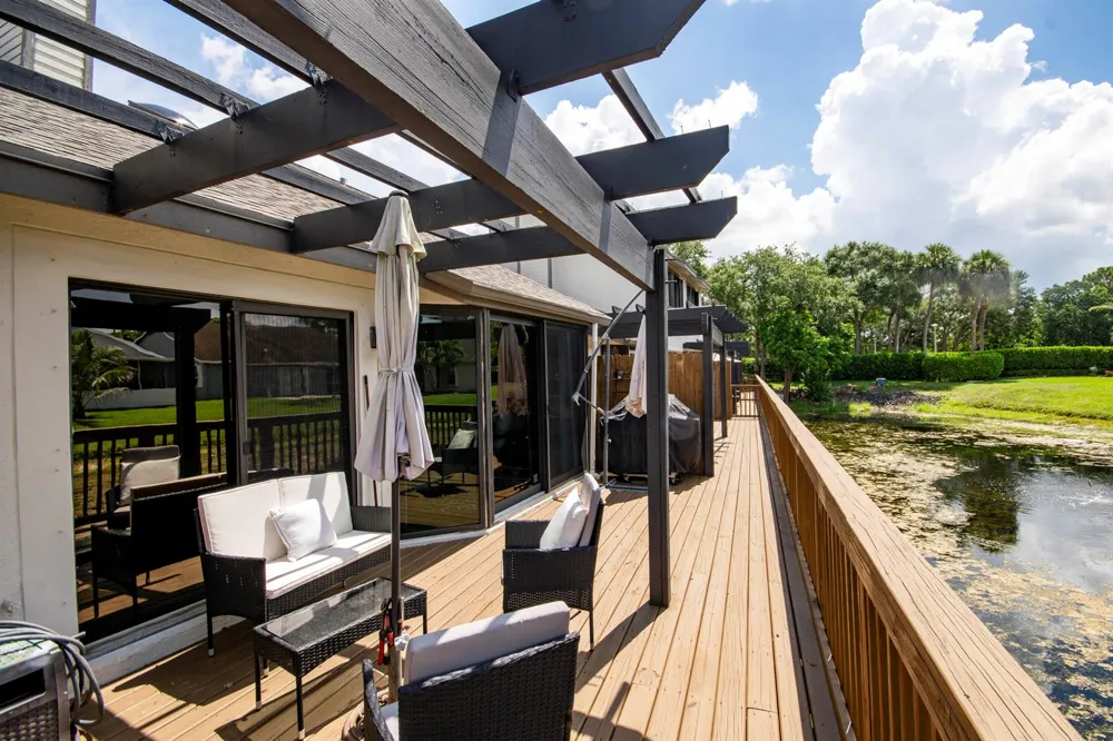109 Landings Boulevard 