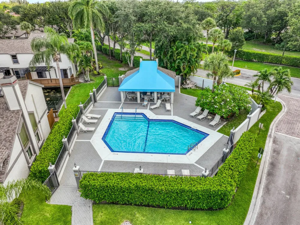 109 Landings Boulevard 