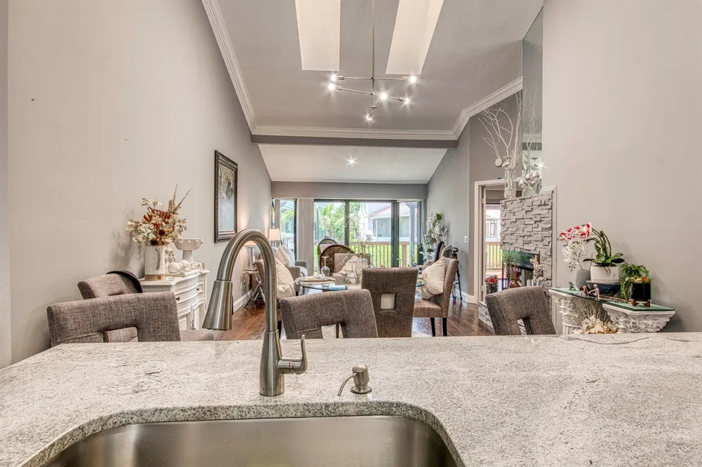 109 Landings Boulevard 
