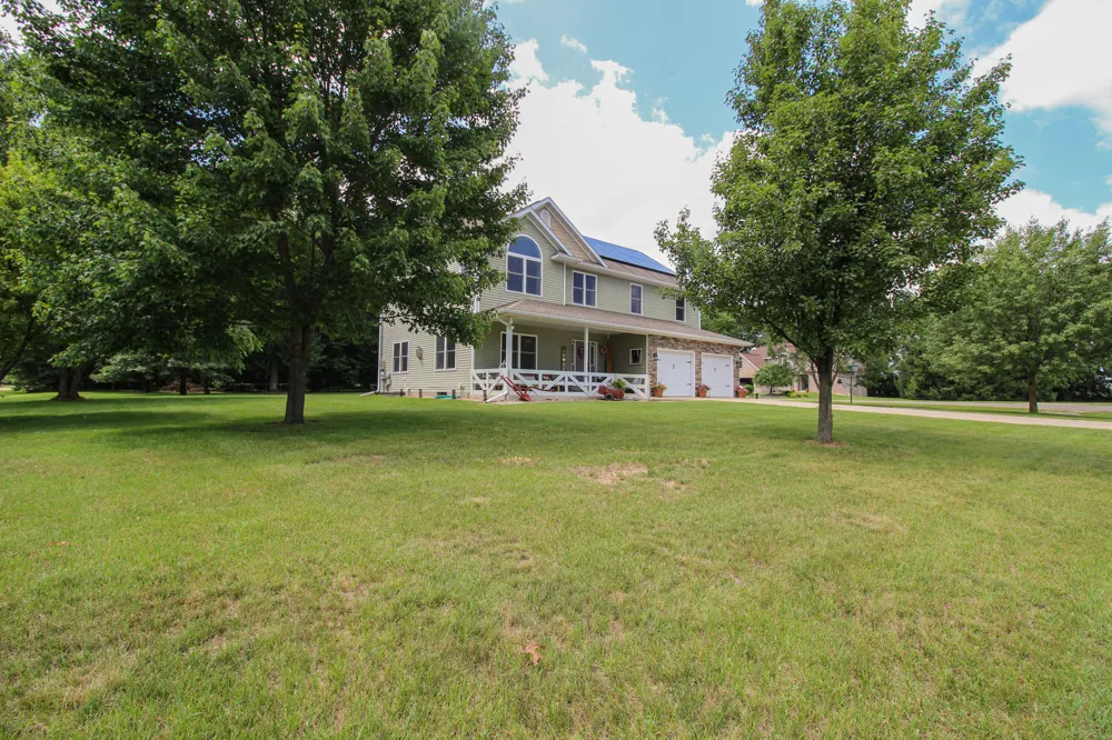 56056 Truman Drive Three Rivers, MI 49093