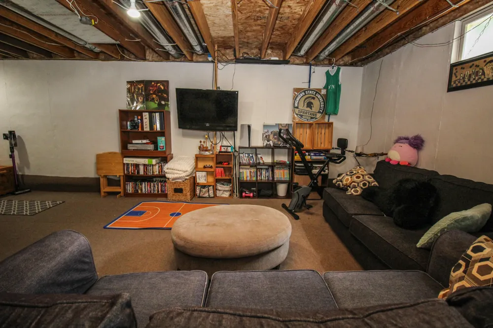 56056 Truman Drive Three Rivers, MI 49093