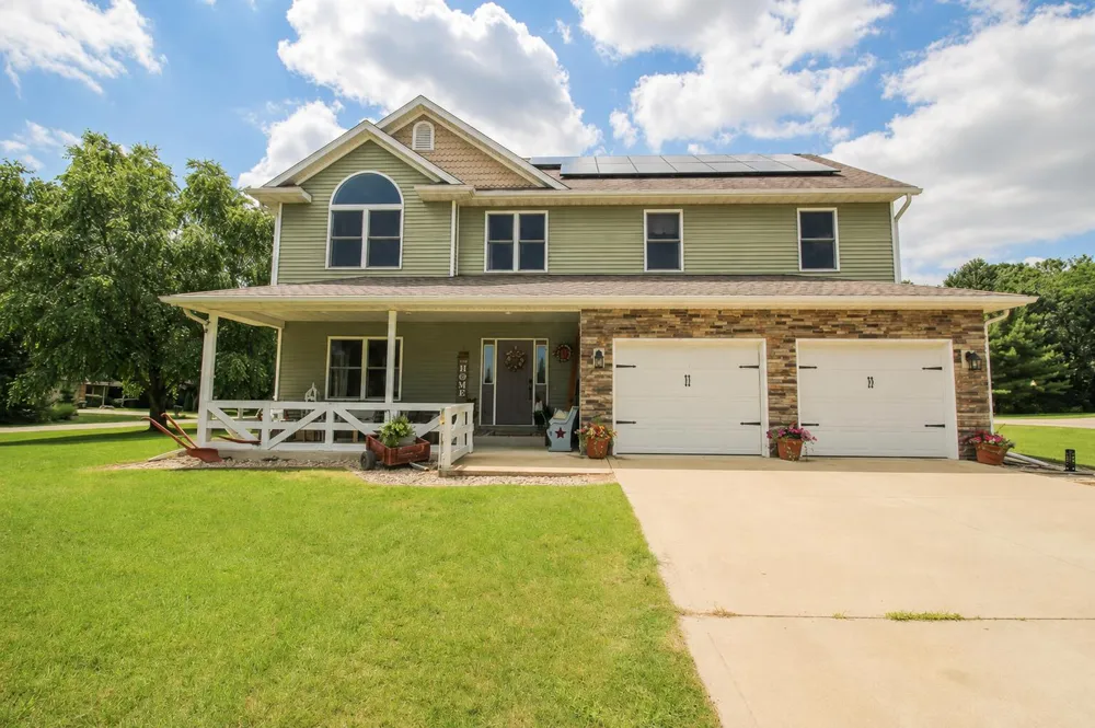 56056 Truman Drive Three Rivers, MI 49093