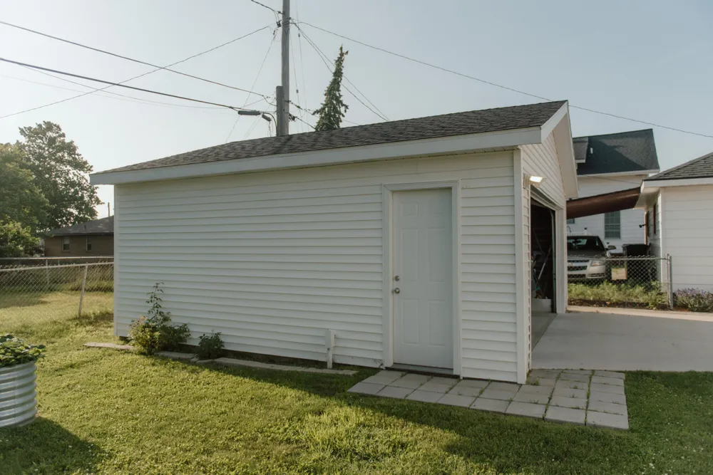 2401 Lamar Avenue SW Wyoming City, MI 49519