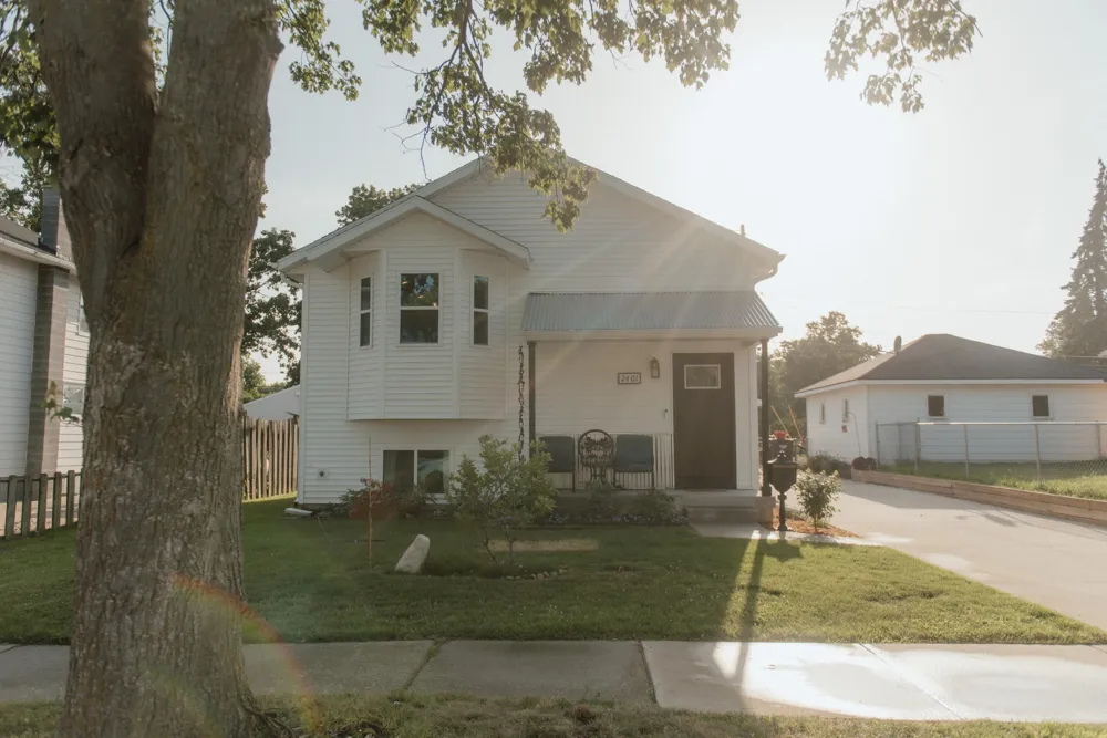 2401 Lamar Avenue SW Wyoming City, MI 49519