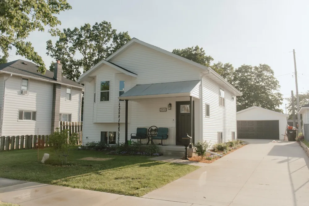 2401 Lamar Avenue SW Wyoming City, MI 49519
